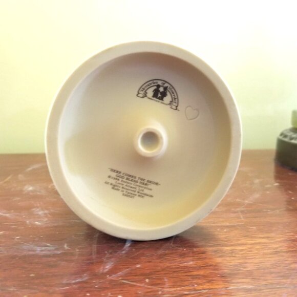 Memories of Yesterday Here Comes The Bride God Bless Her 1988 Enesco 520527 9.5" - Picture 6 of 8